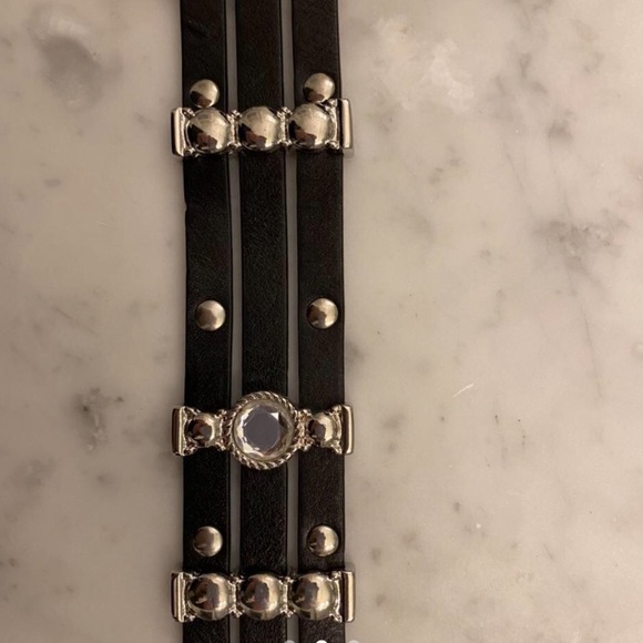 Genuine leather belt with silver detail - Picture 2 of 3